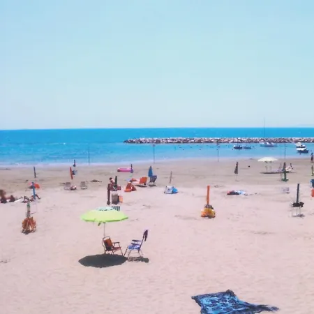 Libeccio Daire Follonica